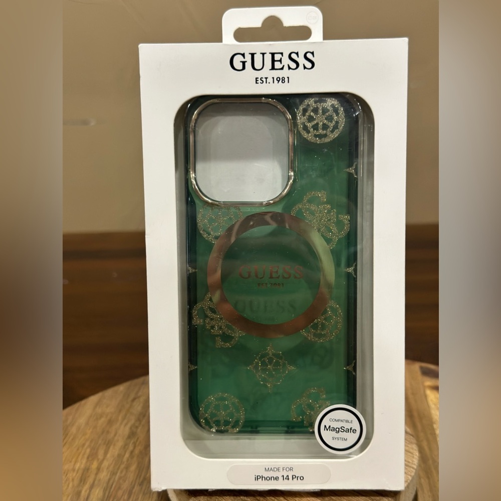 GUESS - iPhone 14 Pro Phone Case